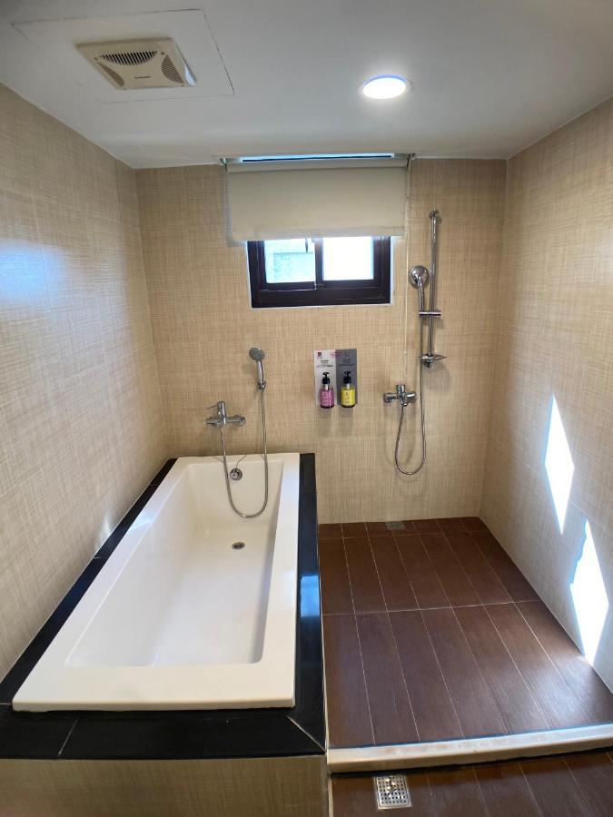 Bonjour Hotel تايتشونغ المظهر الخارجي الصورة